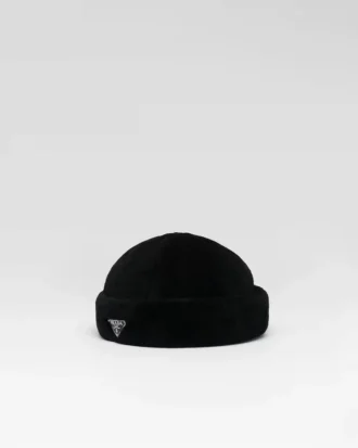Sombrero de piel de oveja