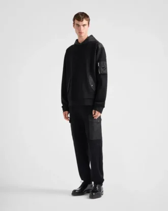 Sudadera con capucha de felpa de algodón y Re-Nylon Sudadera con capucha de felpa de algodón y Re-Nylon