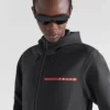 Sudadera con capucha de tejido técnico Sudadera con capucha de tejido técnico