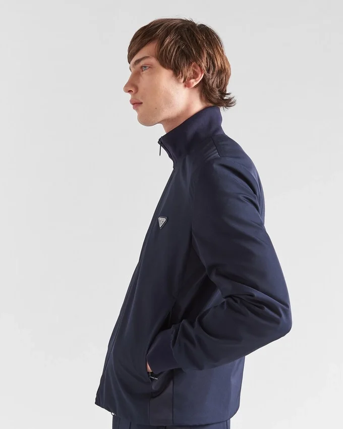 Sudadera con cremallera de tejido técnico elástico Sudadera con cremallera de tejido técnico elástico