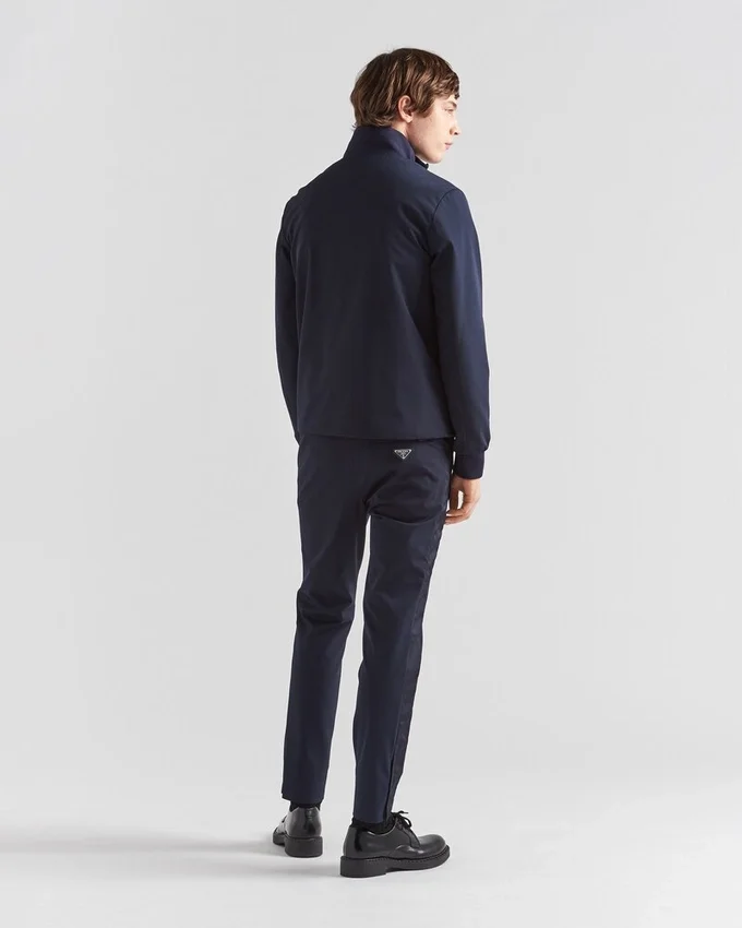 Sudadera con cremallera de tejido técnico elástico Sudadera con cremallera de tejido técnico elástico