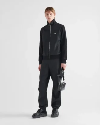 Sudadera con detalles de Re-Nylon Sudadera con detalles de Re-Nylon