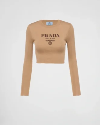 Suéter corto de seda con logotipo