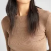 Suéter de cuello redondo de lana superfina Suéter de cuello redondo de lana superfina