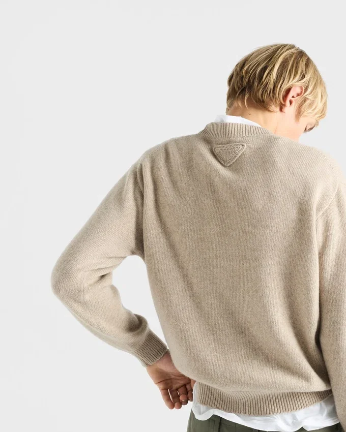 Suéter de cuello redondo de Re-Cashmere Suéter de cuello redondo de Re-Cashmere