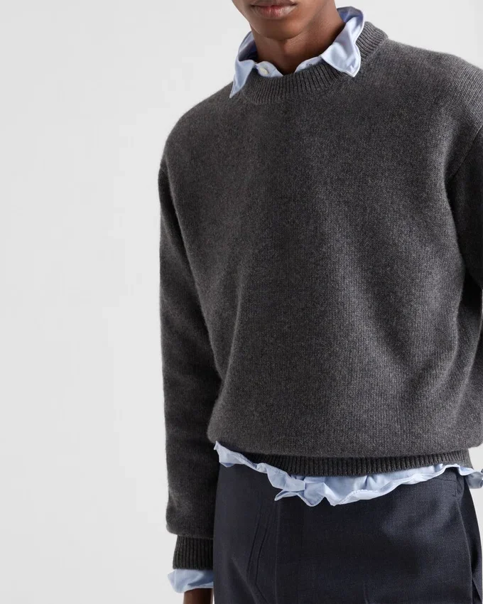 Suéter de cuello redondo de Re-Cashmere Suéter de cuello redondo de Re-Cashmere