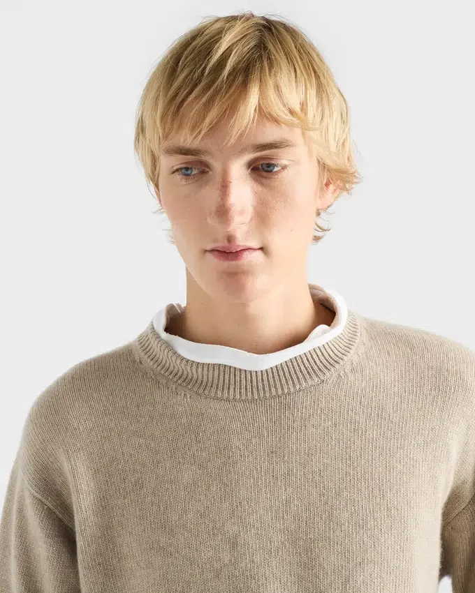 Suéter de cuello redondo de Re-Cashmere Suéter de cuello redondo de Re-Cashmere