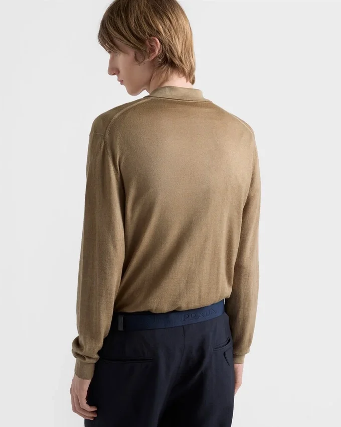 Suéter polo de lana y seda Suéter polo de lana y seda