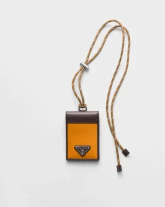 Tarjetero Prada Speedrock de Re-Nylon y cuero con correa