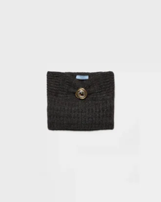 Top bandeau de lana y cachemira con broche