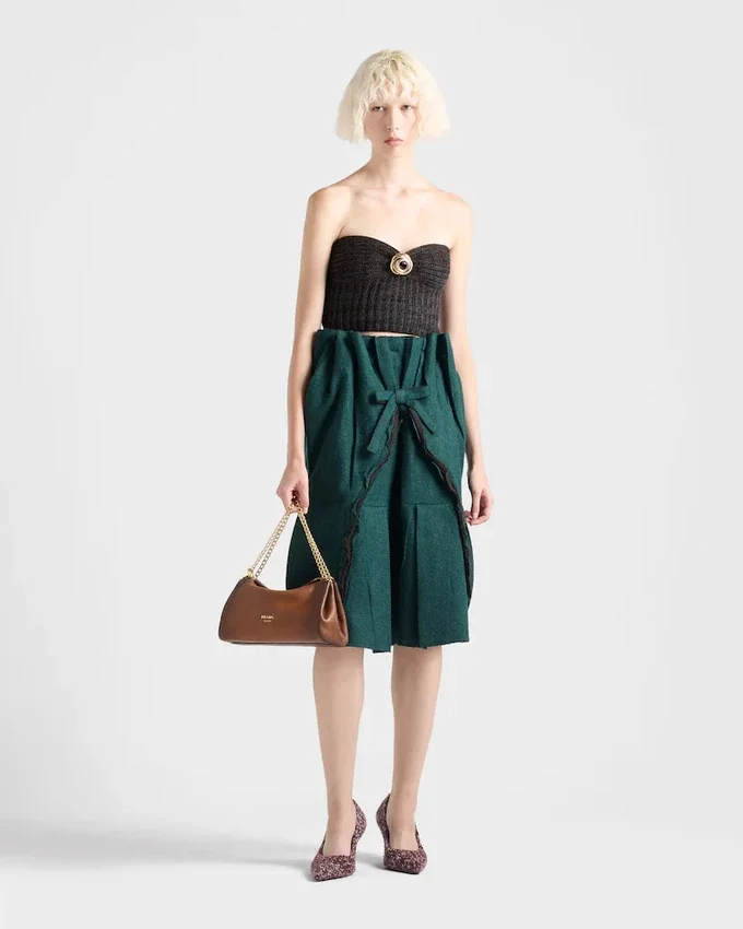 Top bandeau de lana y cachemira con broche Top bandeau de lana y cachemira con broche