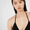 Top de bikini triangular de jersey con pedrería Top de bikini triangular de jersey con pedrería