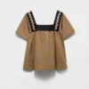Top de gabardina antigua bordada Top de gabardina antigua bordada
