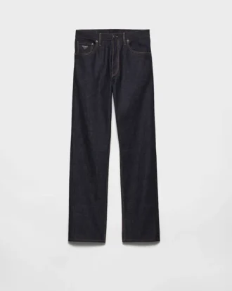Vaqueros de denim crudo de corte regular