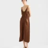 Vestido de crepé satinado