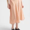 Vestido de seda Habutai bordado de estilo vintage Vestido de seda Habutai bordado de estilo vintage