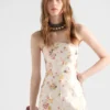 Vestido de seda y lana con estampado floral Vestido de seda y lana con estampado floral