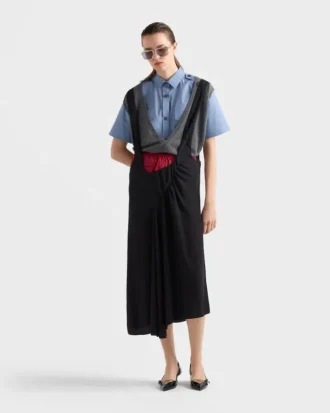 Vestido Sabla de satén con tirantes