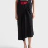 Vestido Sabla de satén con tirantes Vestido Sabla de satén con tirantes