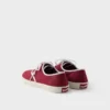 Zapatillas con cordones de tela perforada Zapatillas con cordones de tela perforada