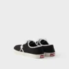 Zapatillas con cordones de tela perforada Zapatillas con cordones de tela perforada