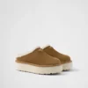 Zapatillas de gamuza