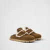 Zapatillas de gamuza y piel de oveja Zapatillas de gamuza y piel de oveja