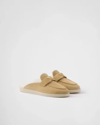 Zapatillas de gamuza y piel de oveja
