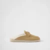 Zapatillas de gamuza y piel de oveja Zapatillas de gamuza y piel de oveja