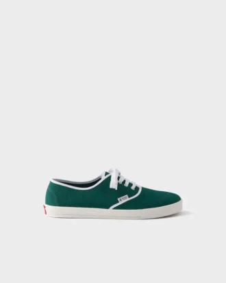 Zapatillas de tela perforada
