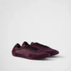Zapatillas elásticas de Re-Nylon y gamuza Zapatillas elásticas de Re-Nylon y gamuza
