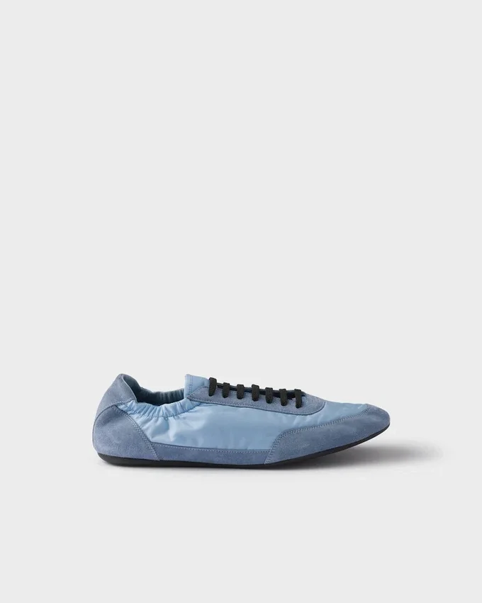 Zapatillas elásticas de Re-Nylon y gamuza Zapatillas elásticas de Re-Nylon y gamuza