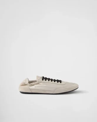 Zapatillas elásticas de Re-Nylon y gamuza