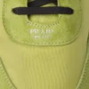 Zapatillas elásticas de Re-Nylon y gamuza Zapatillas elásticas de Re-Nylon y gamuza