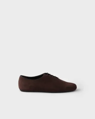 Zapatos con cordones de gamuza