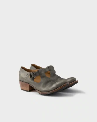 Zapatos de cuero envejecido con hebilla