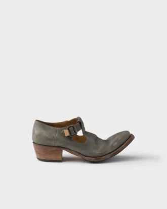 Zapatos de cuero envejecido con hebilla
