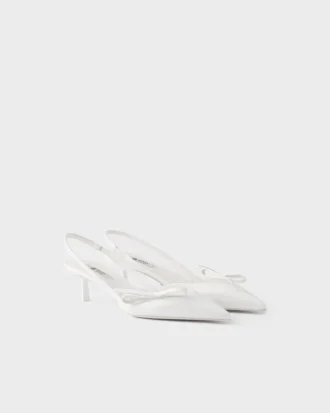 Zapatos de tacón con talón abierto de charol