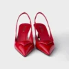 Zapatos de tacón con talón abierto de charol Zapatos de tacón con talón abierto de charol
