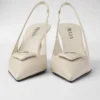 Zapatos de tacón con talón abierto de charol Saffiano Zapatos de tacón con talón abierto de charol Saffiano