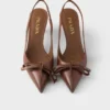 Zapatos de tacón con talón abierto de cuero Zapatos de tacón con talón abierto de cuero