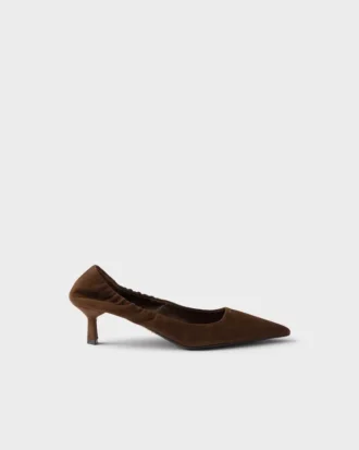 Zapatos de tacón de gamuza