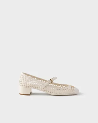 Zapatos de tacón de ganchillo