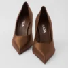 Zapatos de tacón de satén Zapatos de tacón de satén