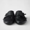 Zapatos Shuffle con doble hebilla