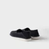 Zapatos sin cordones de gamuza Zapatos sin cordones de gamuza